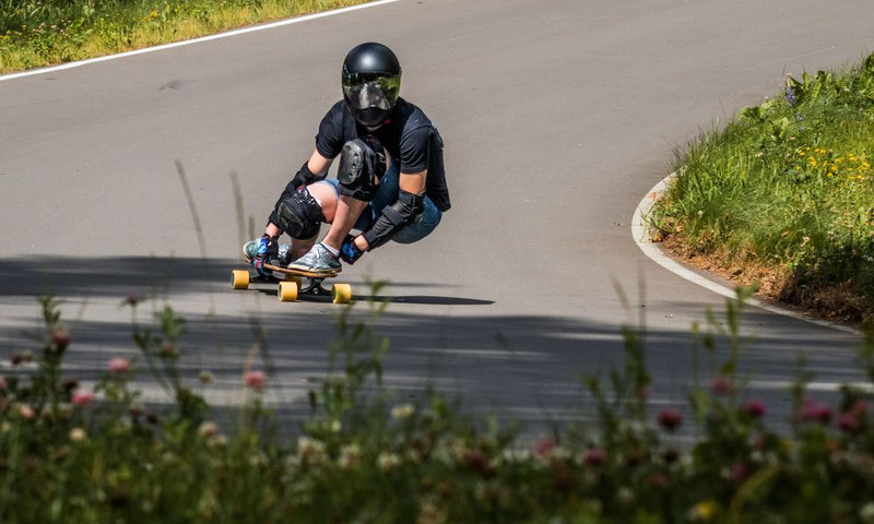 FBSHELMET: Customizing the perfect adult helmet for your safety